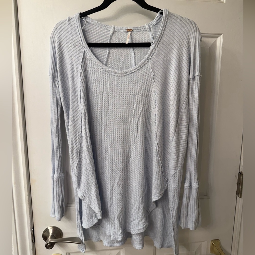 Light Blue Ribbed Knit Top; super soft!
